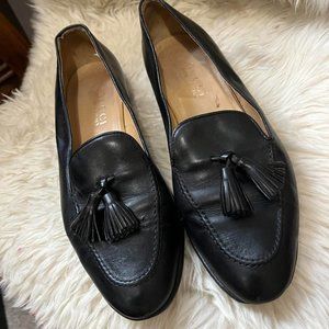 Gucci Leather Tassel Loafers